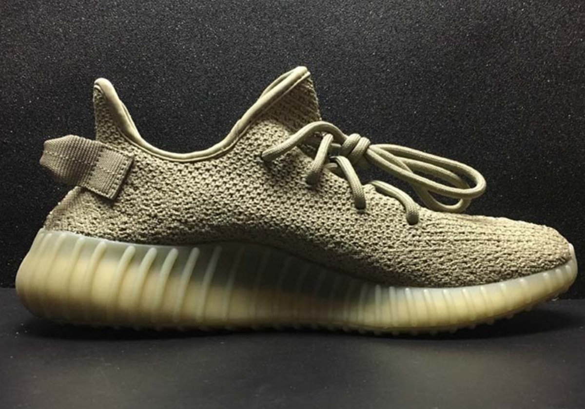 DA9572,Yeezy 350 Boost V2,Yeez DA9572 想买下月的 Yeezy 350 V2 新配色?恐怕比想象中要困难得多! DA9572,Yeezy 350 Boost V2,Yeez DA9572 想买下月的 Yeezy 350 V2 新配色?恐怕比想象中要困难得多!