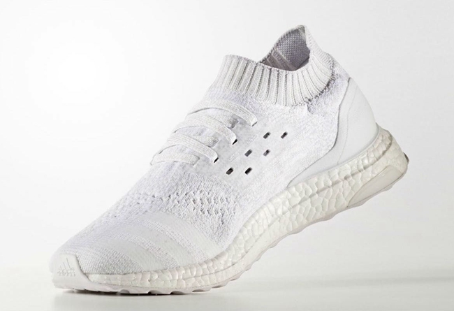 adidas,Ultra Boost,Uncaged 在即将到来的夏季,这样一双小白鞋无疑是最好选择! adidas,Ultra Boost,Uncaged 在即将到来的夏季,这样一双小白鞋无疑是最好选择!