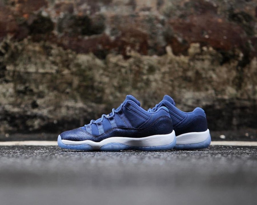 Air Jordan 11 Low GS,AJ11,5805 绝美鞋面纹理!蓝月亮 Air Jordan 11 Low GS 实物亮相 Air Jordan 11 Low GS,AJ11,5805 绝美鞋面纹理!蓝月亮 Air Jordan 11 Low GS 实物亮相