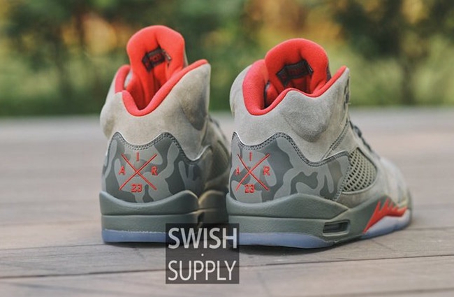 Air Jordan 5,Camo,AJ5,136027-0 暗藏玄机!提前感受 Air Jordan 5 “Camo” 的上脚魅力 Air Jordan 5,Camo,AJ5,136027-0 暗藏玄机!提前感受 Air Jordan 5 “Camo” 的上脚魅力