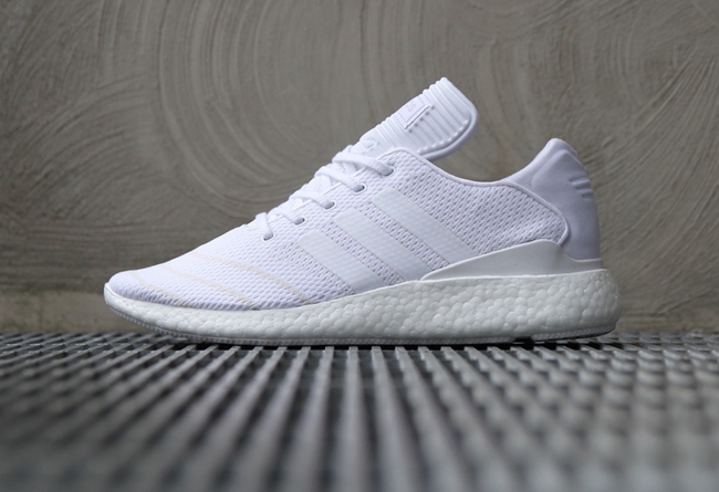 adidas,Busenitz,PureBoost,BB83 轻质、舒适又耐磨!这双突如其来的小白鞋值得多加关注! adidas,Busenitz,PureBoost,BB83 轻质、舒适又耐磨!这双突如其来的小白鞋值得多加关注!