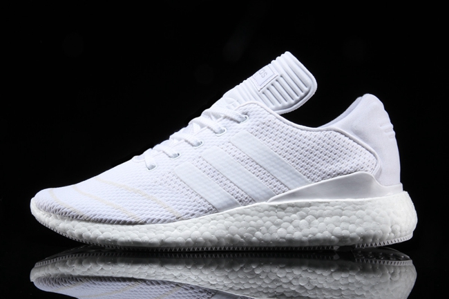 adidas,Busenitz,PureBoost,BB83 轻质、舒适又耐磨!这双突如其来的小白鞋值得多加关注! adidas,Busenitz,PureBoost,BB83 轻质、舒适又耐磨!这双突如其来的小白鞋值得多加关注!