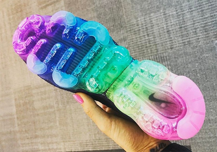 Be True,VaporMax,Nike 彩虹全掌气垫!全新 VaporMax “Be True” 实物曝光 Be True,VaporMax,Nike 彩虹全掌气垫!全新 VaporMax “Be True” 实物曝光