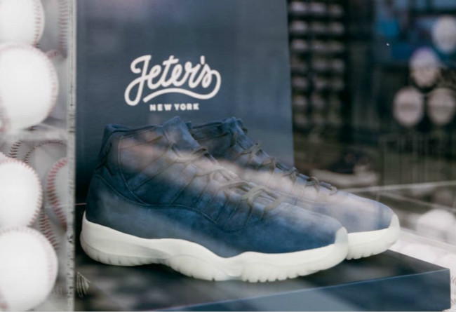 AJ11,Air Jordan 11 深蓝色麂皮 Air Jordan 11 到底是什么来头? AJ11,Air Jordan 11 深蓝色麂皮 Air Jordan 11 到底是什么来头?
