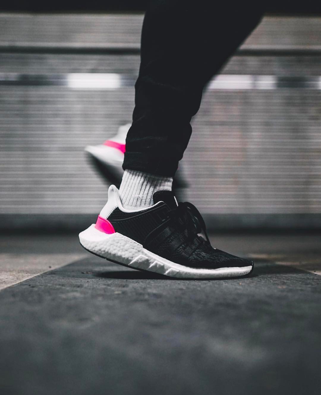 EQT 93/17 Boost,EQT,adidas 除了 Yeezy,这双鞋为何也在街头 “红” 起来了? EQT 93/17 Boost,EQT,adidas 除了 Yeezy,这双鞋为何也在街头 “红” 起来了?