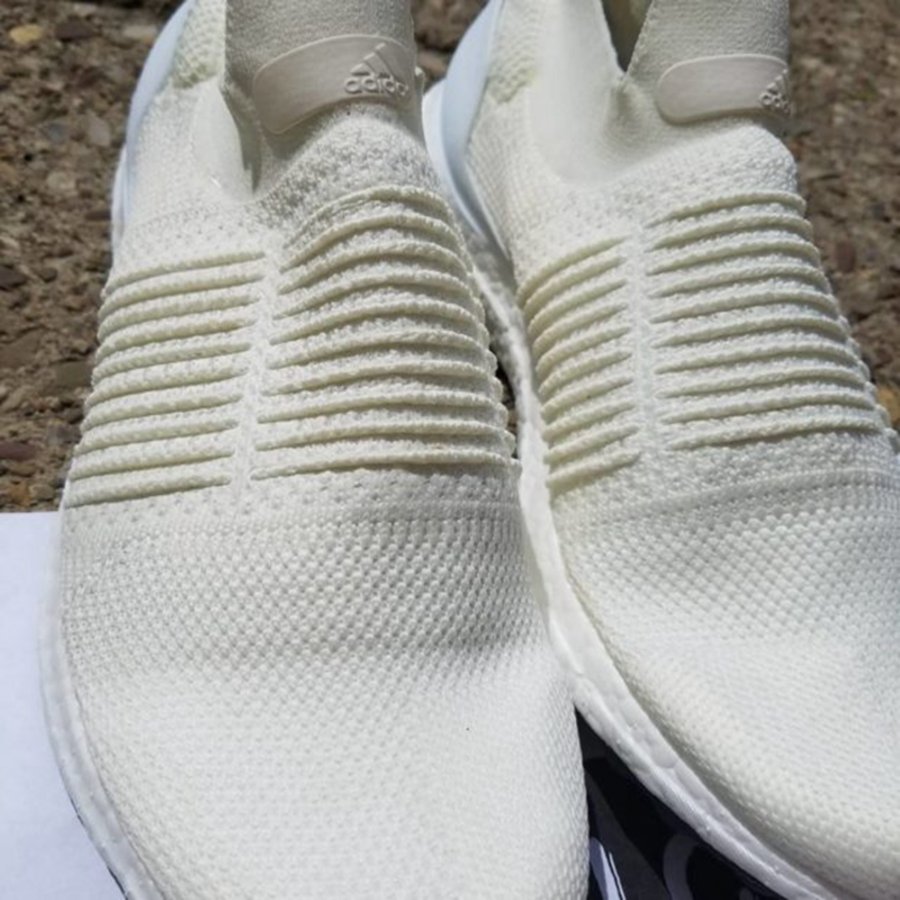 Ultra Boost,Laceless,adidas UB 家族又添一员!纯白 Ultra Boost Laceless 实物亮相 Ultra Boost,Laceless,adidas UB 家族又添一员!纯白 Ultra Boost Laceless 实物亮相