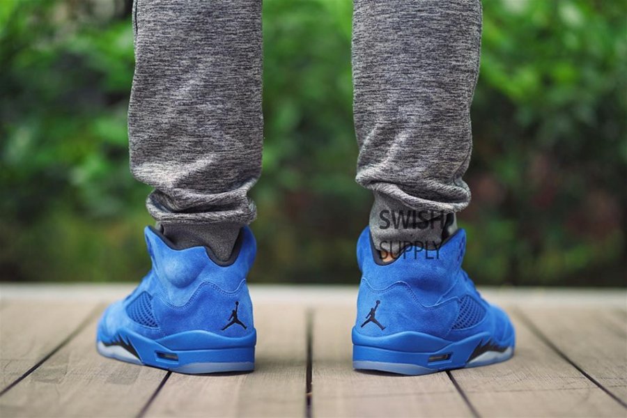 AJ5,Air Jordan 5,136021-401,13 秋季发售!提前感受 Air Jordan 5 红、蓝麂皮的上脚魅力! AJ5,Air Jordan 5,136021-401,13 秋季发售!提前感受 Air Jordan 5 红、蓝麂皮的上脚魅力!