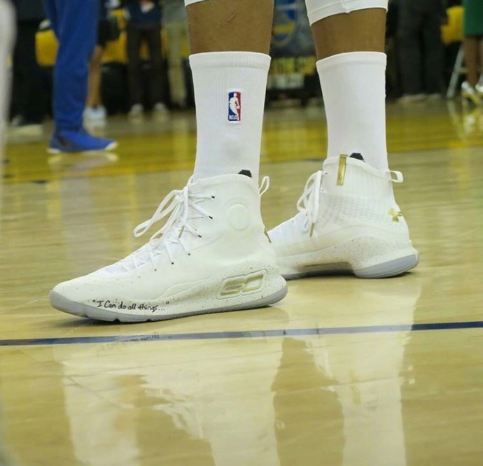 Under Amour,Curry 4 袜套式设计!萌神库里上脚 Curry 4 全新战靴! Under Amour,Curry 4 袜套式设计!萌神库里上脚 Curry 4 全新战靴!