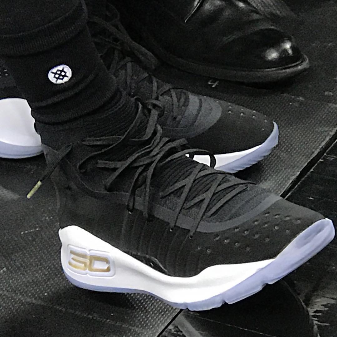 Under Armour,Curry 4 Curry 4 客场配色!库里将在总决赛第三场上脚! Under Armour,Curry 4 Curry 4 客场配色!库里将在总决赛第三场上脚!