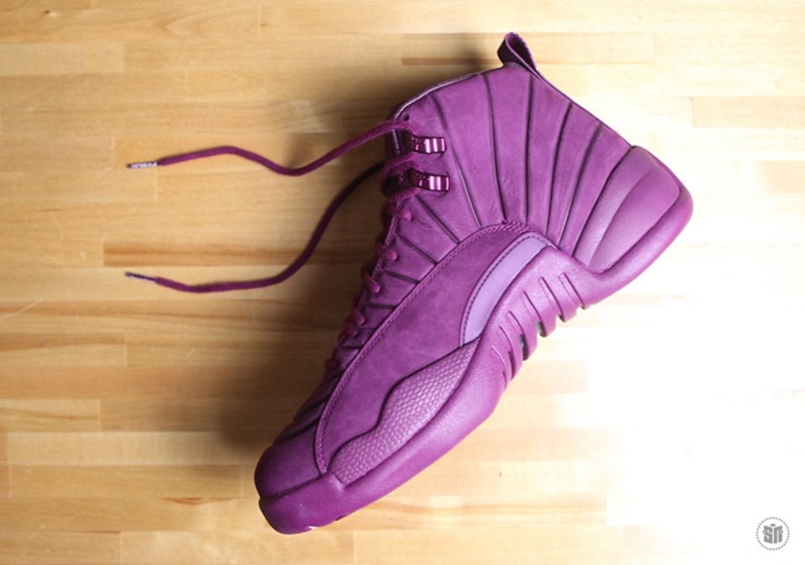 PSNY,Air Jordan 12,Bordeaux,AJ 独特紫红装扮!PSNY x AJ12 “Bordeaux” 多角度实物细节曝光 PSNY,Air Jordan 12,Bordeaux,AJ 独特紫红装扮!PSNY x AJ12 “Bordeaux” 多角度实物细节曝光