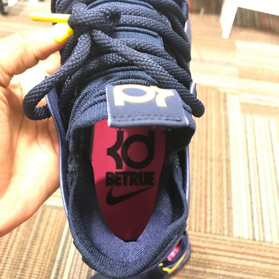 Nike,KD 10,BETRUE,Jonquel Jone 比阿杜上脚还快!全新 Nike KD 10“BETRUE” 实物细节曝光 Nike,KD 10,BETRUE,Jonquel Jone 比阿杜上脚还快!全新 Nike KD 10“BETRUE” 实物细节曝光