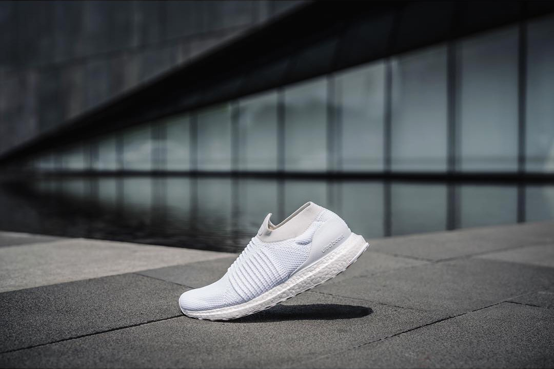 Ultra Boost Laceless,Ultra Boo 无鞋带设计!看看纯白的 Ultra Boost Laceless 上脚效果如何 Ultra Boost Laceless,Ultra Boo 无鞋带设计!看看纯白的 Ultra Boost Laceless 上脚效果如何