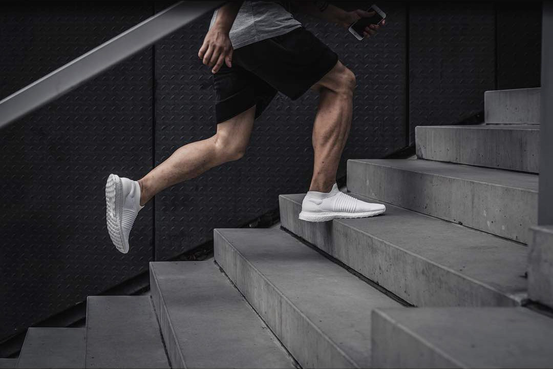 Ultra Boost Laceless,Ultra Boo 无鞋带设计!看看纯白的 Ultra Boost Laceless 上脚效果如何 Ultra Boost Laceless,Ultra Boo 无鞋带设计!看看纯白的 Ultra Boost Laceless 上脚效果如何
