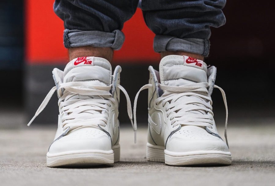 AJ1,Air Jordan 1,555088-114 经典、清爽又百搭!Air Jordan 1 “Sail” 上脚你给打几分? AJ1,Air Jordan 1,555088-114 经典、清爽又百搭!Air Jordan 1 “Sail” 上脚你给打几分?