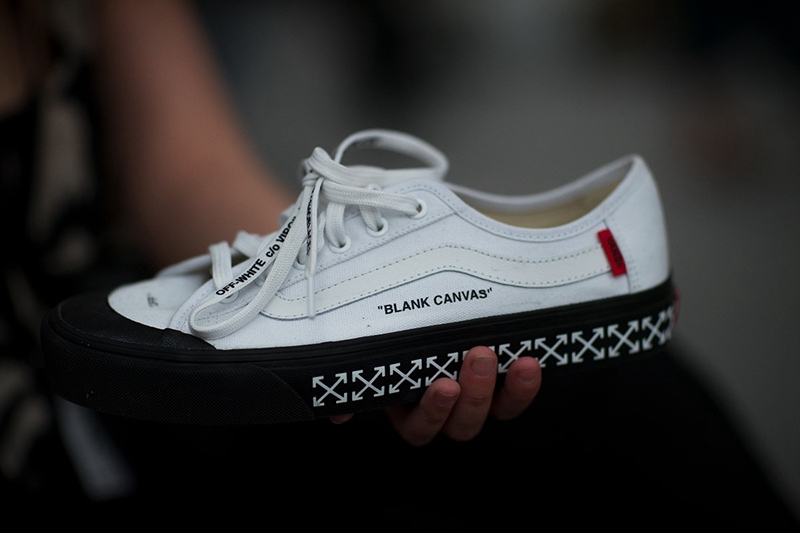 OFF-WHITE,Vans,Happu Daze 动作不断!全新 OFF-WHITE x Vans 联名鞋款曝光 OFF-WHITE,Vans,Happu Daze 动作不断!全新 OFF-WHITE x Vans 联名鞋款曝光