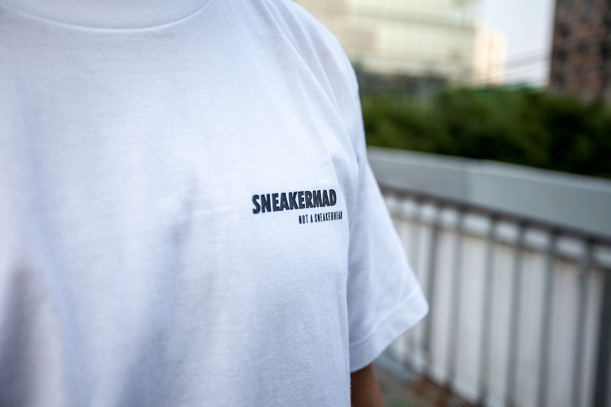 SNEAKERMAD 如何购买 FC 小编专属 SNEAKERMAD 工服 T 恤? SNEAKERMAD 如何购买 FC 小编专属 SNEAKERMAD 工服 T 恤?