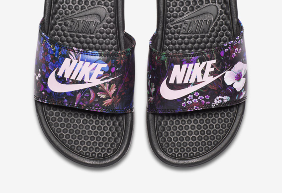 Nike,Benassi 彩色花卉!经典 Nike Benassi 拖鞋多款配色再度上架! Nike,Benassi 彩色花卉!经典 Nike Benassi 拖鞋多款配色再度上架!