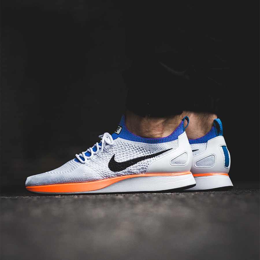 Mariah Flyknit Racer,Nike 明天发售!全新的 Mariah Flyknit Racer 哪双更值得买? Mariah Flyknit Racer,Nike 明天发售!全新的 Mariah Flyknit Racer 哪双更值得买?