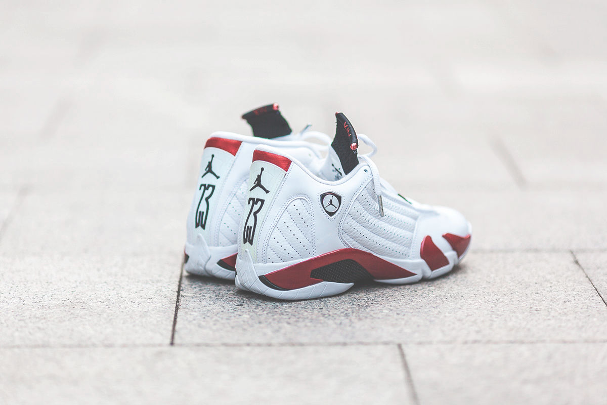 AJ14,Air Jordan 14 AJ14 听说这鞋明年要复刻,吓得小编赶紧上脚了! AJ14,Air Jordan 14 AJ14 听说这鞋明年要复刻,吓得小编赶紧上脚了!