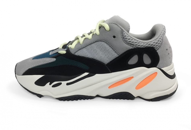 adidas,Yeezy Runner 700 细节变更!Yeezy Runner 700 全新样品曝光! adidas,Yeezy Runner 700 细节变更!Yeezy Runner 700 全新样品曝光!