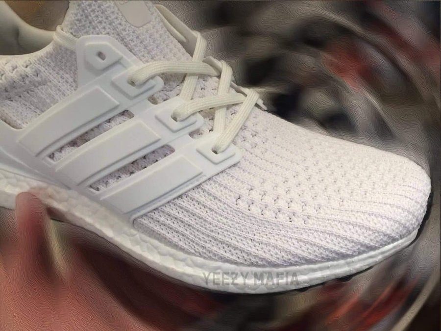 adidas,Ultra Boost 4.0 继续小白鞋!纯白的 Ultra Boost 4.0 你给打几分? adidas,Ultra Boost 4.0 继续小白鞋!纯白的 Ultra Boost 4.0 你给打几分?