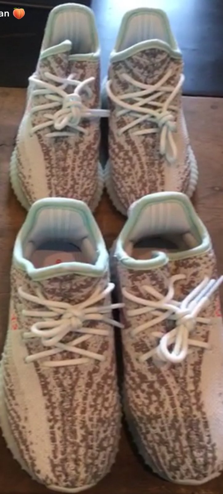 Yeezy 350 Boost V2,adidas 卡戴珊再度爆料!两款 Yeezy 350 Boost V2 新配色实物释出 Yeezy 350 Boost V2,adidas 卡戴珊再度爆料!两款 Yeezy 350 Boost V2 新配色实物释出
