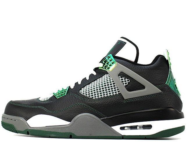 Tinker Hatfield,AJ4,Air Jordan Tinker Hatfield 亲签的 Air Jordan 到底值多少钱? Tinker Hatfield,AJ4,Air Jordan Tinker Hatfield 亲签的 Air Jordan 到底值多少钱?