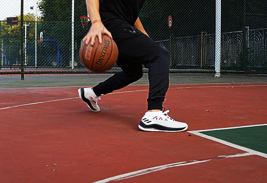 adidas,Dame 4, 鞋面暗藏最大惊喜!这双利拉德最新战靴值得你关注! adidas,Dame 4, 鞋面暗藏最大惊喜!这双利拉德最新战靴值得你关注!