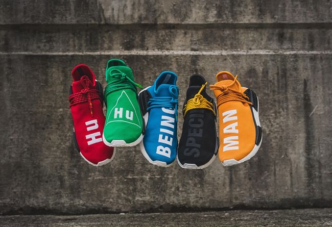 CHANEL,Pharrell,adidas Origina 香奈儿与菲董联名的 Hu NMD 恐怕真的要发售! CHANEL,Pharrell,adidas Origina 香奈儿与菲董联名的 Hu NMD 恐怕真的要发售!