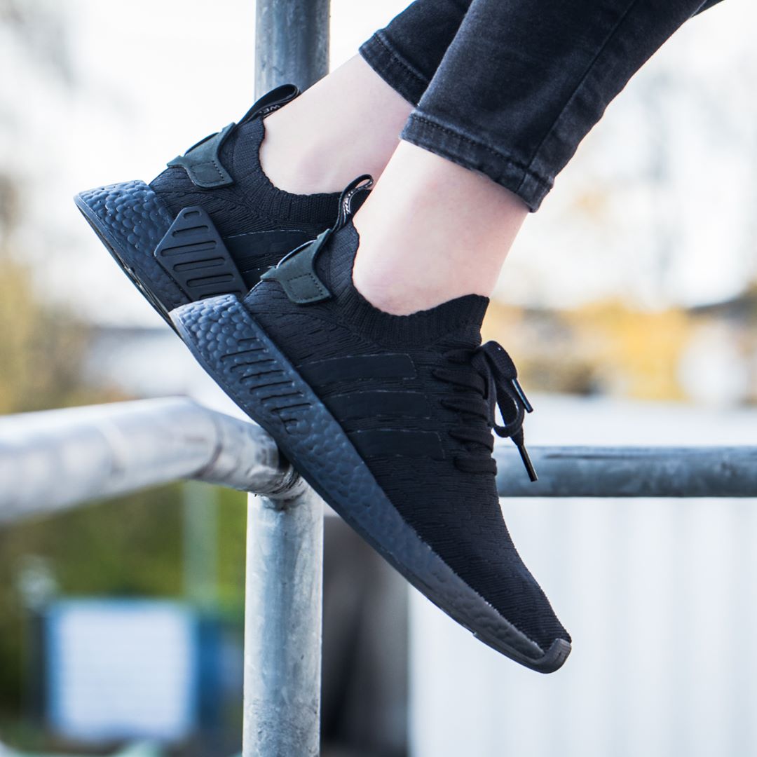 adidas,NMD R2,BY9525 女生专属!黑武士配色 NMD R2 PK 现已发售 adidas,NMD R2,BY9525 女生专属!黑武士配色 NMD R2 PK 现已发售