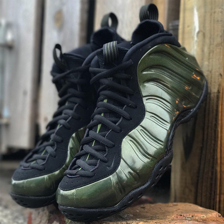 314996-301,Foamposite One,Foam 314996-301 军绿色调的全息喷?这双 Foamposite One 新品有两大亮点! 314996-301,Foamposite One,Foam 314996-301 军绿色调的全息喷?这双 Foamposite One 新品有两大亮点!