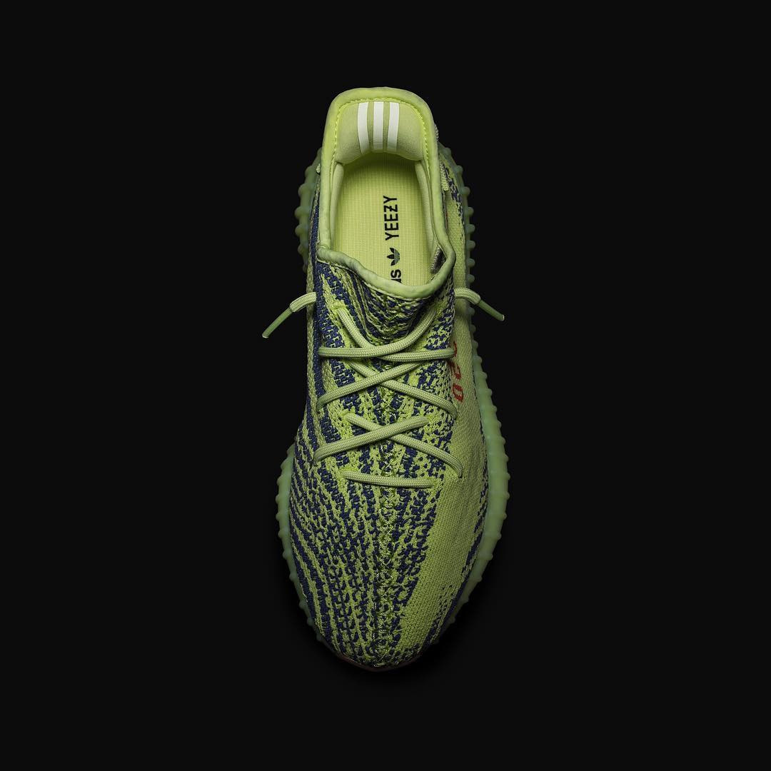 B37572,Yeezy 350 Boost V2,Yeez B37572 据说是最为限量的 Yeezy 350 Boost V2!还有两周就要发售了! B37572,Yeezy 350 Boost V2,Yeez B37572 据说是最为限量的 Yeezy 350 Boost V2!还有两周就要发售了!