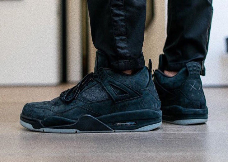 930155-001,AJ4,Air Jordan 4 930155-001AJ4 突如其来的惊喜!黑色 KAWS x Air Jordan 4 将在本月底发售! 930155-001,AJ4,Air Jordan 4 930155-001AJ4 突如其来的惊喜!黑色 KAWS x Air Jordan 4 将在本月底发售!