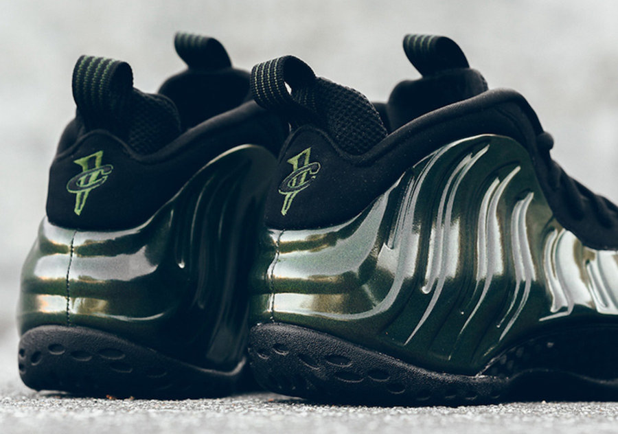 Nike,Air Foamposite One,Legion 下周发售!军绿色全息喷 Air Foamposite One 实物细节近赏 Nike,Air Foamposite One,Legion 下周发售!军绿色全息喷 Air Foamposite One 实物细节近赏