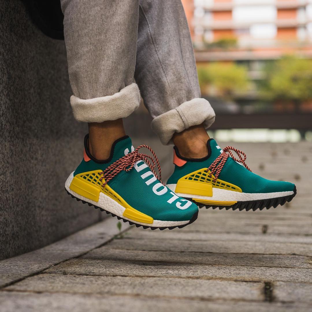 Yeezy,EQT,Hu NMD 今年 adidas 的大招,就是让 Yeezy 居然有了 “性价比”! Yeezy,EQT,Hu NMD 今年 adidas 的大招,就是让 Yeezy 居然有了 “性价比”!