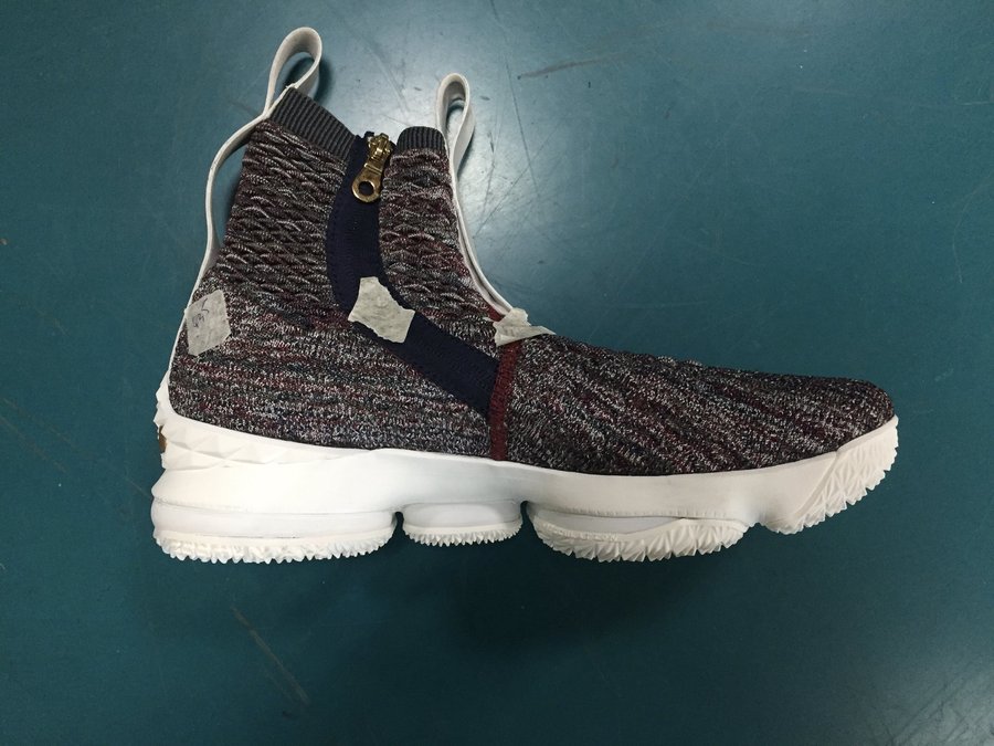 Nike,KITH,LeBron 15 时尚感爆棚!KITH x LeBron 15 “Three Kings” 系列曝光 Nike,KITH,LeBron 15 时尚感爆棚!KITH x LeBron 15 “Three Kings” 系列曝光