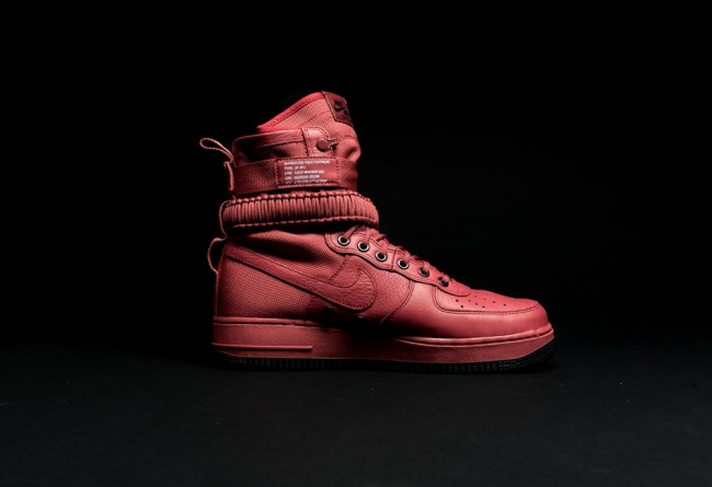 Nike,SF-AF1,857872-600 暗红色笼罩!全新配色 SF-AF1 明早 9 点上架! Nike,SF-AF1,857872-600 暗红色笼罩!全新配色 SF-AF1 明早 9 点上架!
