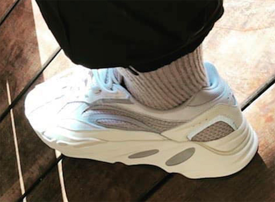 Yung-1,adidas 这双 adidas 老爹鞋跟 Yeezy 700 Runner 到底有哪些不同? Yung-1,adidas 这双 adidas 老爹鞋跟 Yeezy 700 Runner 到底有哪些不同?
