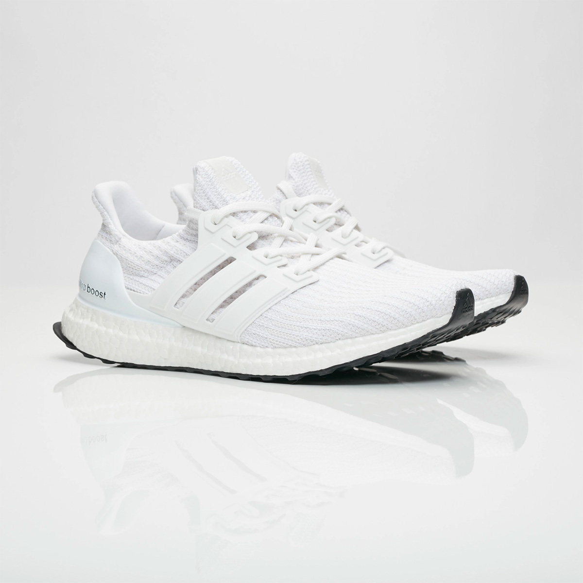 Ultra Boost,UB,adidas UB 线条纹理更粗犷!Ultra Boost 4.0 上脚效果到底如何? Ultra Boost,UB,adidas UB 线条纹理更粗犷!Ultra Boost 4.0 上脚效果到底如何?