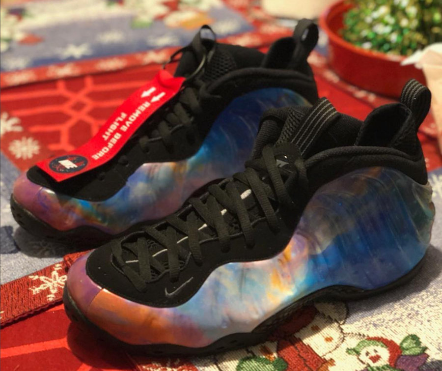 Nike,Air Foamposite One,AR3771 全新银河喷!炫彩的星空将于二月发售! Nike,Air Foamposite One,AR3771 全新银河喷!炫彩的星空将于二月发售!