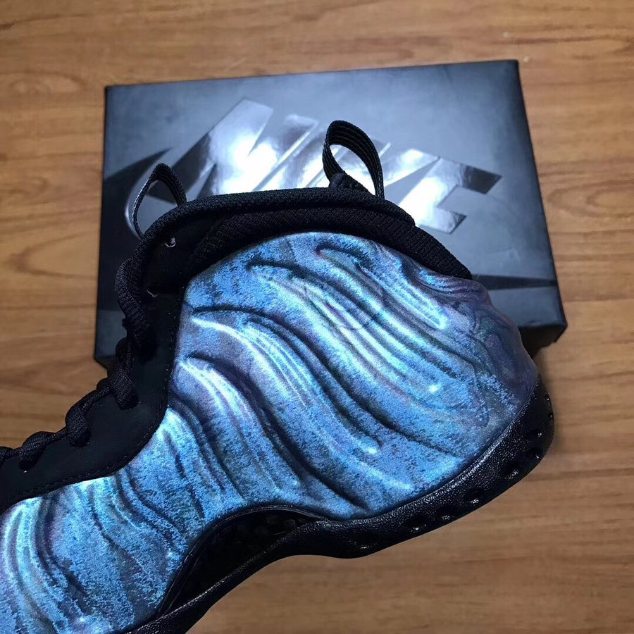 Nike,Air Foamposite One,575420 细节完整曝光!妖异光泽 “鲍鱼喷” 下月发售 Nike,Air Foamposite One,575420 细节完整曝光!妖异光泽 “鲍鱼喷” 下月发售