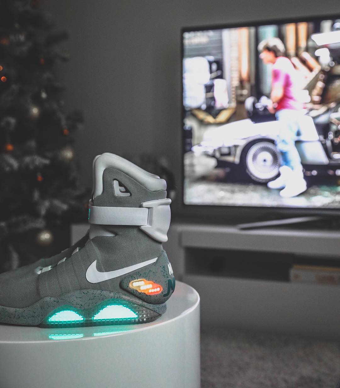 Nike,adidas,Air Jordan 球鞋圈最动荡的一年!除了 AJ11 首次低于原价,竟然还有... Nike,adidas,Air Jordan 球鞋圈最动荡的一年!除了 AJ11 首次低于原价,竟然还有...