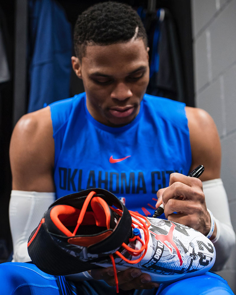 Jordan Why Not Zer0.1,Air Jord 全方位近览!威少上脚 Jordan Why Not Zer0.1 首发配色! Jordan Why Not Zer0.1,Air Jord 全方位近览!威少上脚 Jordan Why Not Zer0.1 首发配色!