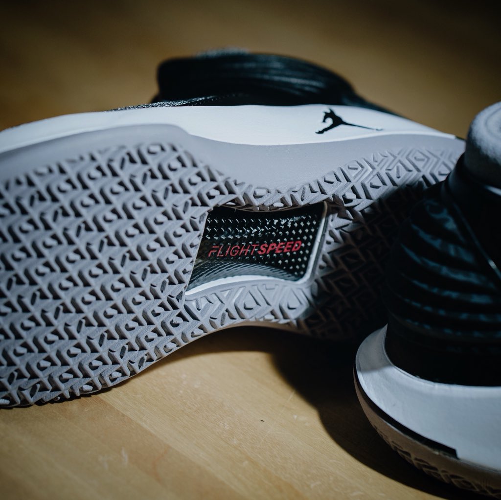 Air Jordan 32,AJ32,MVP,AA1253- 海外率先上架!这双精美 Air Jordan 32 “MVP” 你会想要入手么? Air Jordan 32,AJ32,MVP,AA1253- 海外率先上架!这双精美 Air Jordan 32 “MVP” 你会想要入手么?
