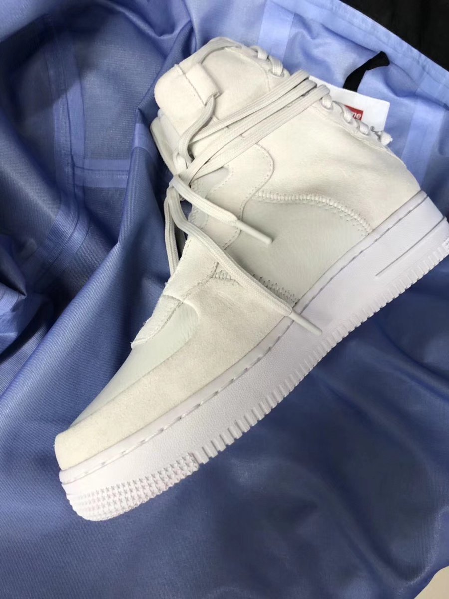 Nike,Air Force 1,AF1 未知款 Air Force 1 首次现身!超简约设计异常惊艳 Nike,Air Force 1,AF1 未知款 Air Force 1 首次现身!超简约设计异常惊艳
