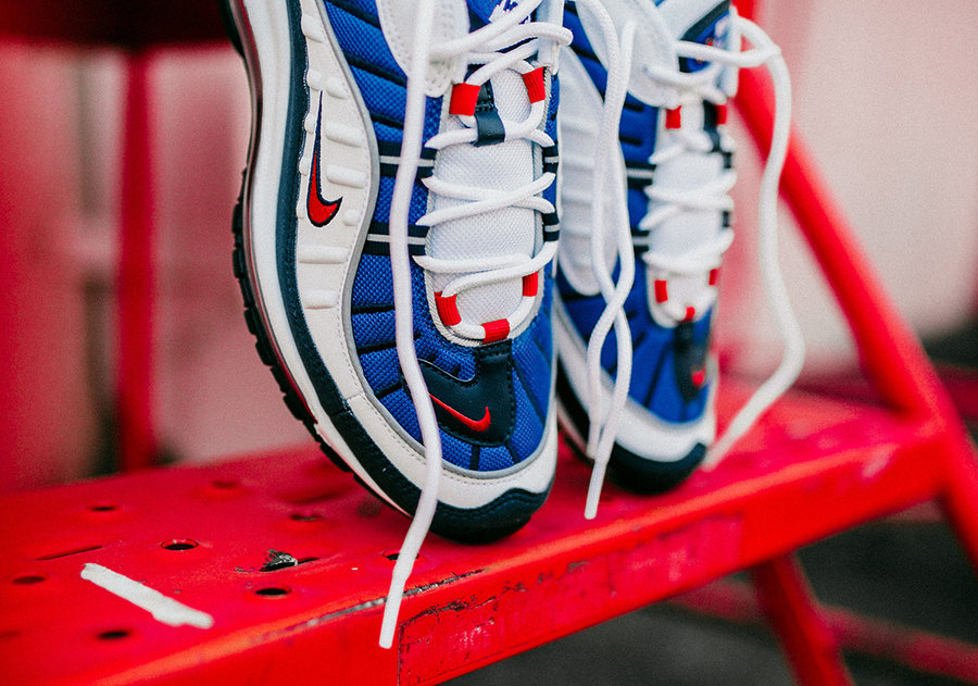 Nike,Air Max 98,640744-100 本月正式发售!高达配色 Air Max 98 官图美图同期曝光 Nike,Air Max 98,640744-100 本月正式发售!高达配色 Air Max 98 官图美图同期曝光
