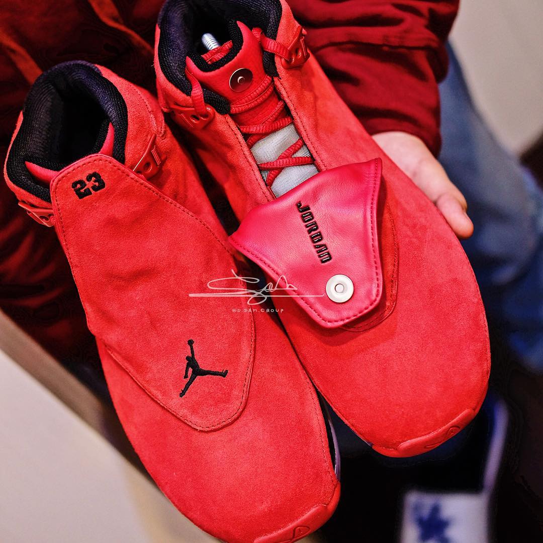 AA2494-601,AJ18,Air Jordan 18 AA2494-601 惊艳的性能怪兽!Air Jordan 18 “Toro” 清晰实物图赏 AA2494-601,AJ18,Air Jordan 18 AA2494-601 惊艳的性能怪兽!Air Jordan 18 “Toro” 清晰实物图赏