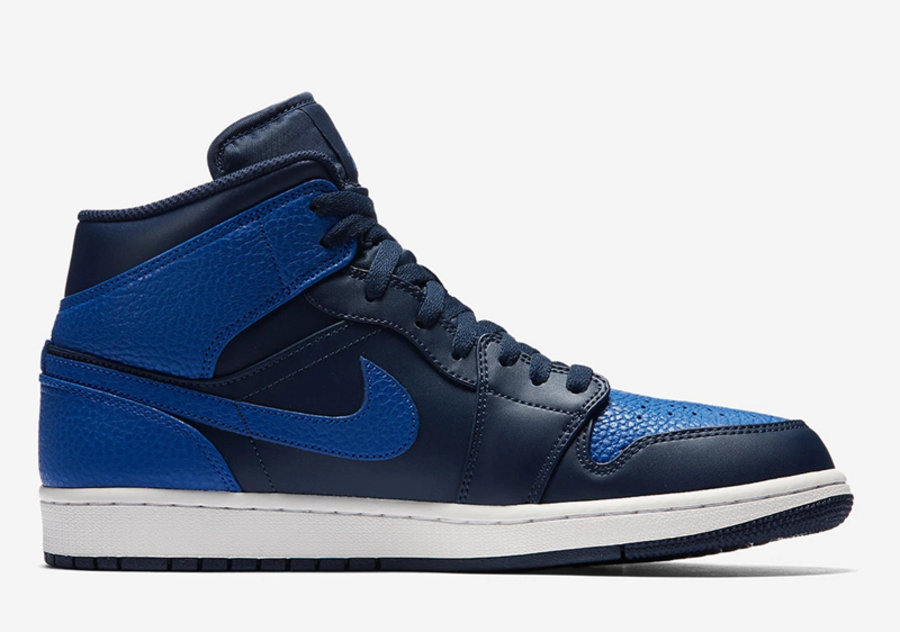 Air Jordan 1 Mid,AJ1,554724-41 黑蓝装扮既视感!新配色 Air Jordan 1 Mid 首次曝光 Air Jordan 1 Mid,AJ1,554724-41 黑蓝装扮既视感!新配色 Air Jordan 1 Mid 首次曝光