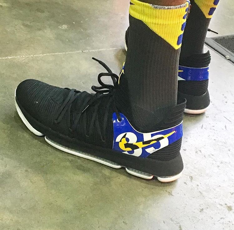 Nike,KD 10 极具收藏价值!KD 10 PE 配色超限量发售 Nike,KD 10 极具收藏价值!KD 10 PE 配色超限量发售