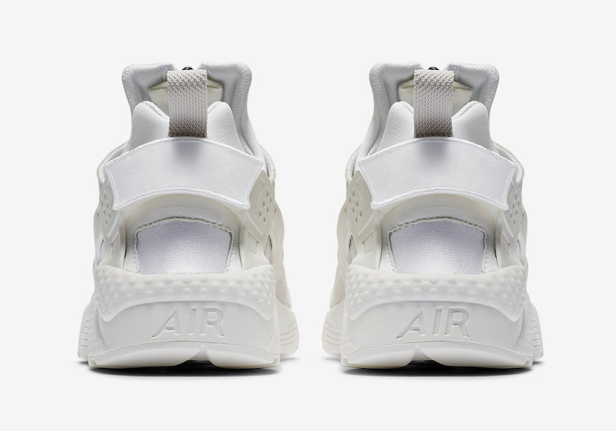 Nike,Air Huarache,AH8048-100 可玩性极高!全明星配色 Air Huarache 本月正式发售 Nike,Air Huarache,AH8048-100 可玩性极高!全明星配色 Air Huarache 本月正式发售